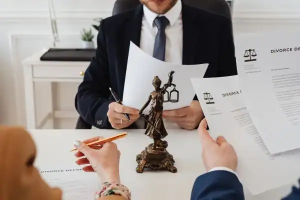 our fees Cornwall from EH Mediation - image of couple in joint mediation meeting